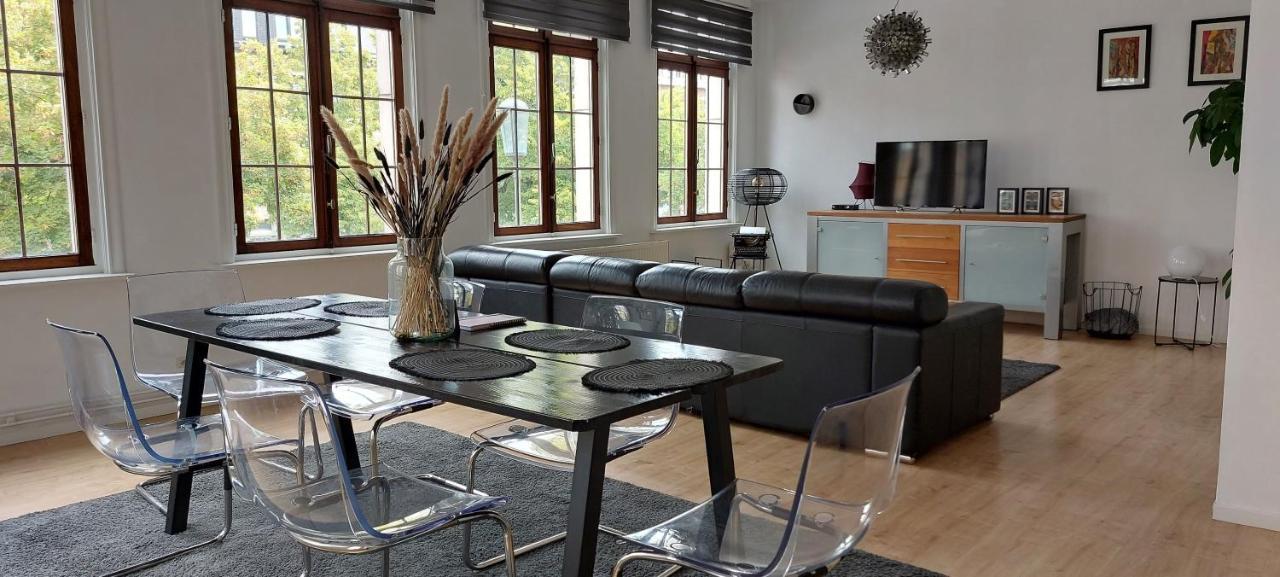 The View - Spacious 2 Bdr Appt In With View Antuérpia Exterior foto